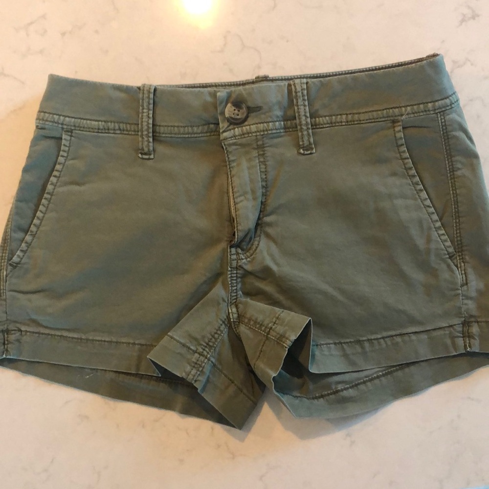 AE Olive Green chino shorts